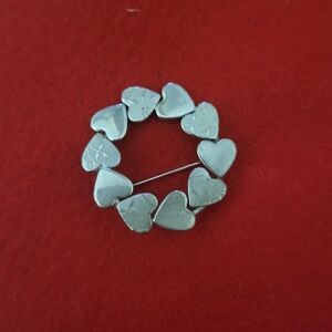 Vintage Everlasting Heart Wreath Pin Brooch